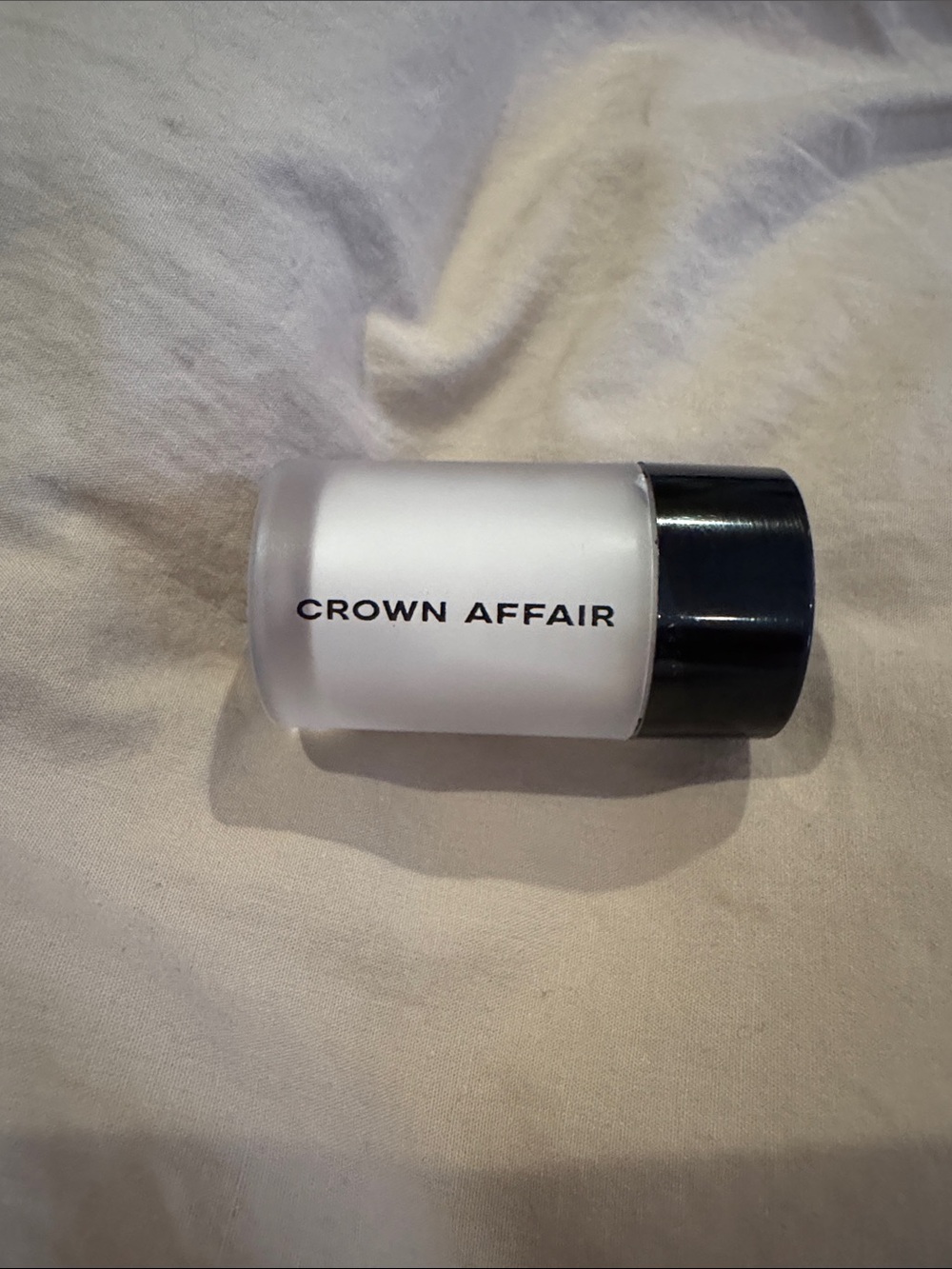 Crown Affair travel size dry shampoo